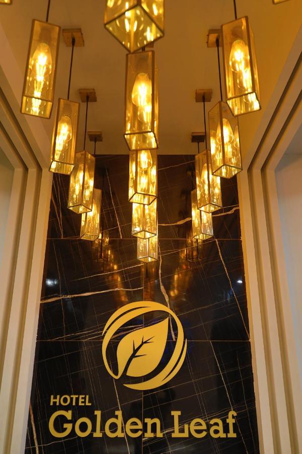Hotel Golden Leaf Mohali Esterno foto